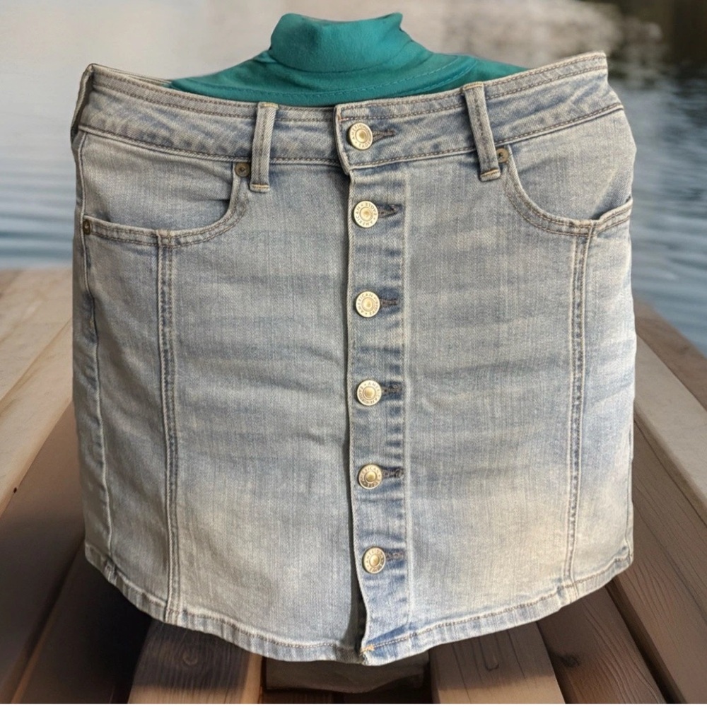 American Eagle Jean Blue Denim Button-Front Skirt- Womens-size Large